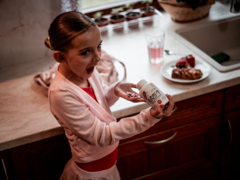 JUNIOR SPORT MULTIVITAMIN 150 bonbónů Jahoda