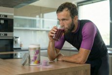 Revitalizační nápoj BLACKCURRANT MAG 700g